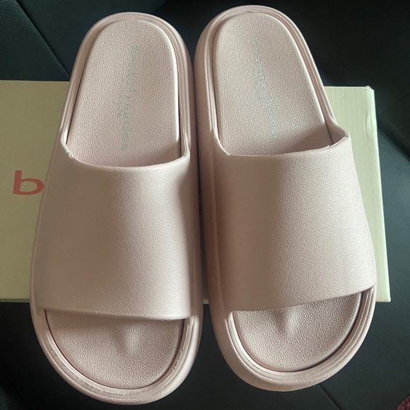 J/SLIDES Women’s Soft EVA Slip-On Pink Beach Slides Sandals Size 9 - Picture 2 of 6